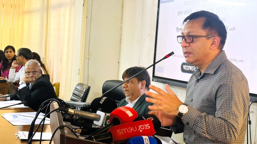সরকারি মালিকানায় আর কোনো টেক্সটাইল মিল হবে না : বাণিজ্যমন্ত্রী