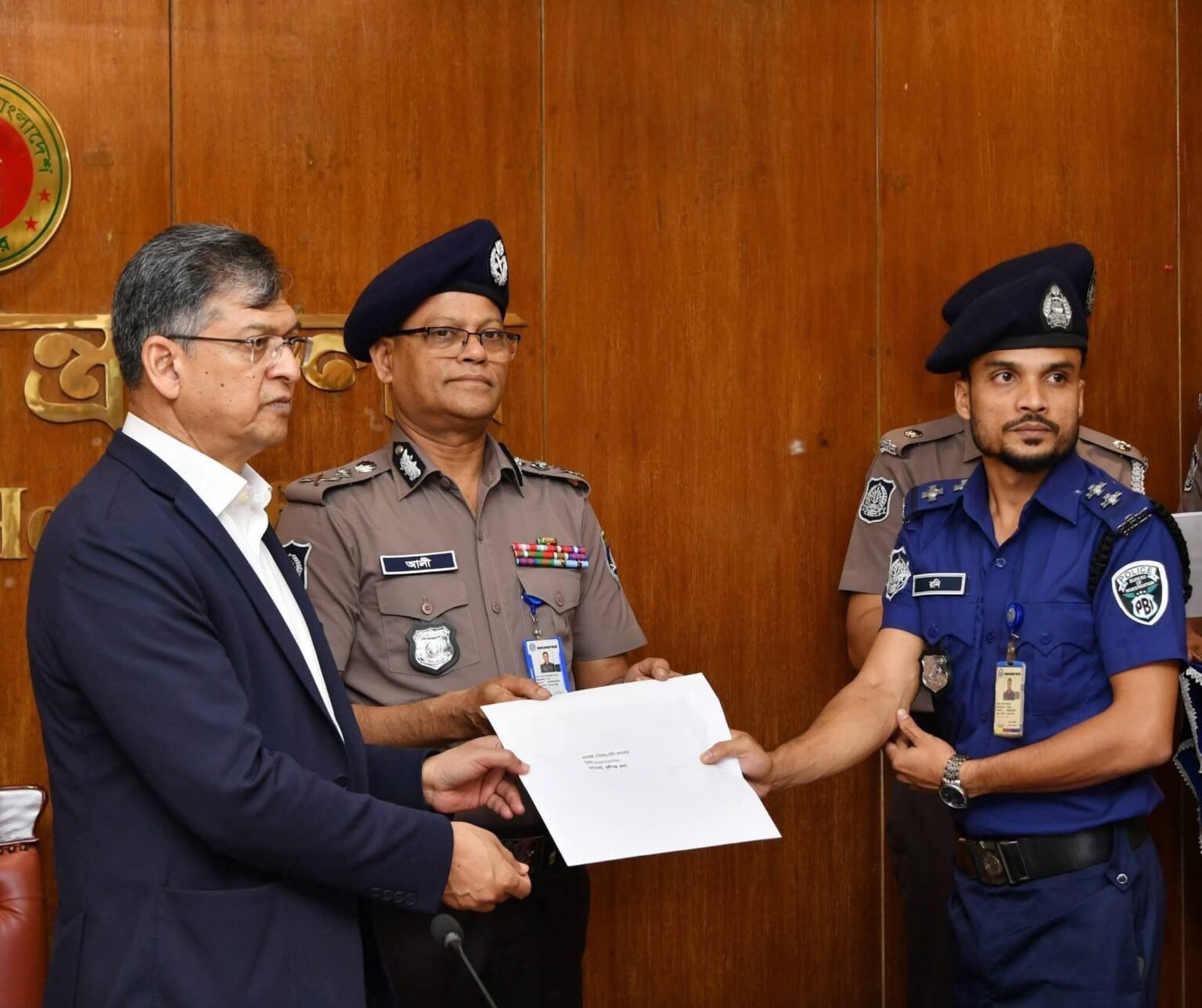 সাবেক নিটার শিক্ষার্থী রনি দেবনাথ স্বরাষ্ট্র মন্ত্রণালয়ের সম্মাননায় ভূষিত