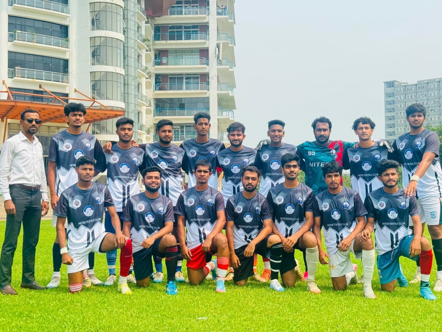 ন্যাশনাল টেক্সটাইল ফুটবল চ্যাম্পিয়নশিপে সেমিফাইনালে নিটার টেক্সটাইল টিম
