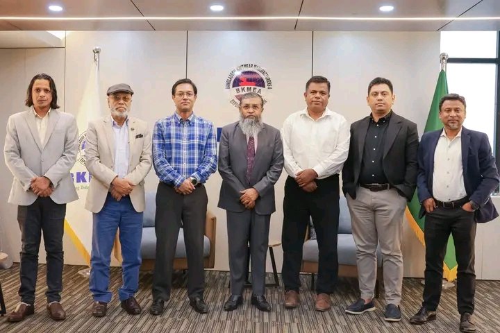 যুক্তরাষ্ট্র ও স্পেনে তৈরি পোশাক রপ্তানি বাড়াতে বাণিজ্যিক কাউন্সেলরদের সঙ্গে বিকেএমইএর বৈঠক