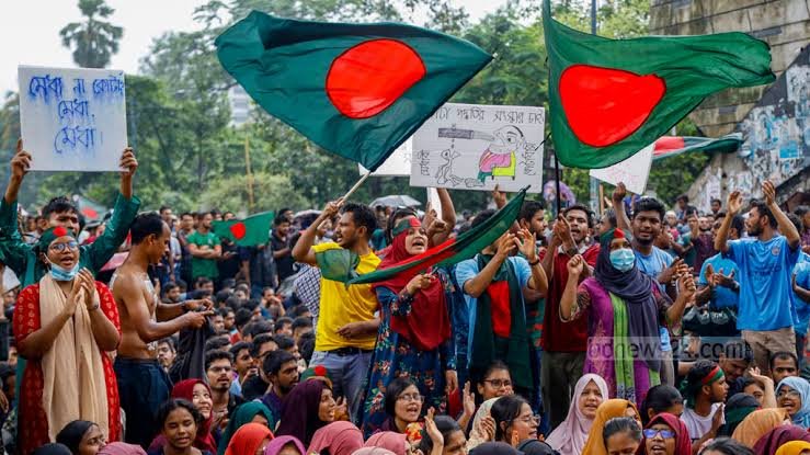 জুলাই গণঅভ্যুত্থান: সারা দেশে সব পোশাক কারখানা বন্ধ ঘোষণা করেছিল বিজিএমইএ