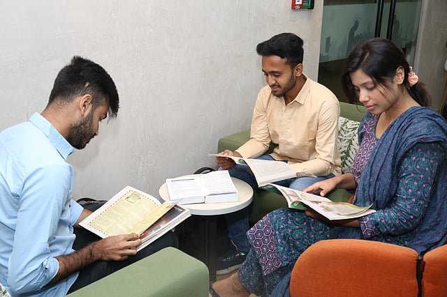 বাংলাদেশ টেক্সটাইল বিশ্ববিদ্যালয়ে ৯ থেকে ২০ গ্রেডে চাকরি