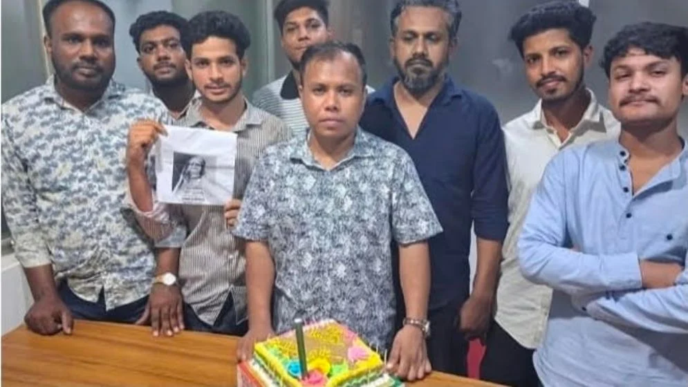 পোশাক কারখানায় শেখ হাসিনার জন্মদিন পালন করায় গ্রেপ্তার ২