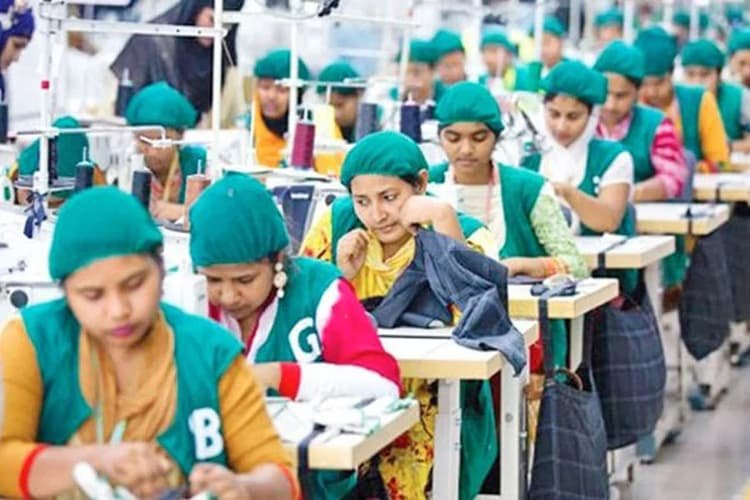 পোশাক শিপ্লের কাঁচামাল ও যন্ত্রপাতি আমদানি সহজ করল সরকার